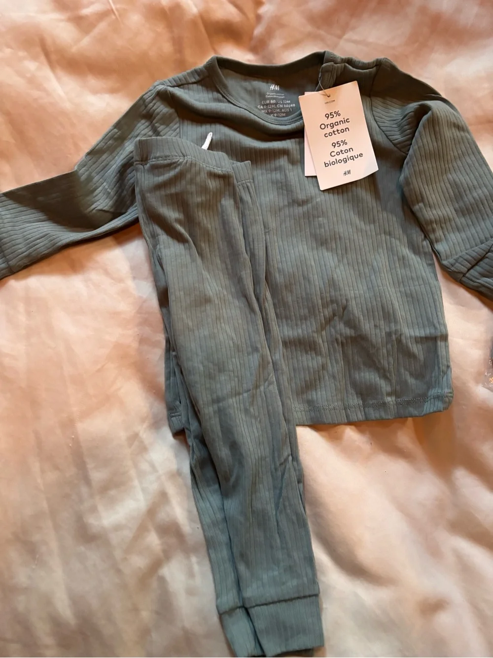 H&M Beige, Navy & Light Gray organic cotton bundle fall clothes ! All nwt 6-9m